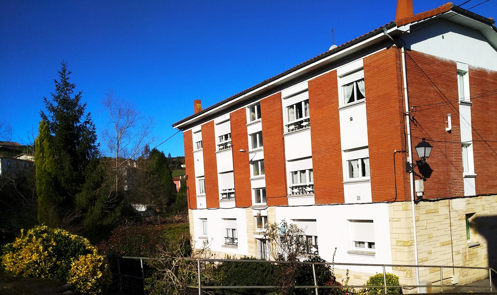 Hostal Paulino w/ pilgrim room rates