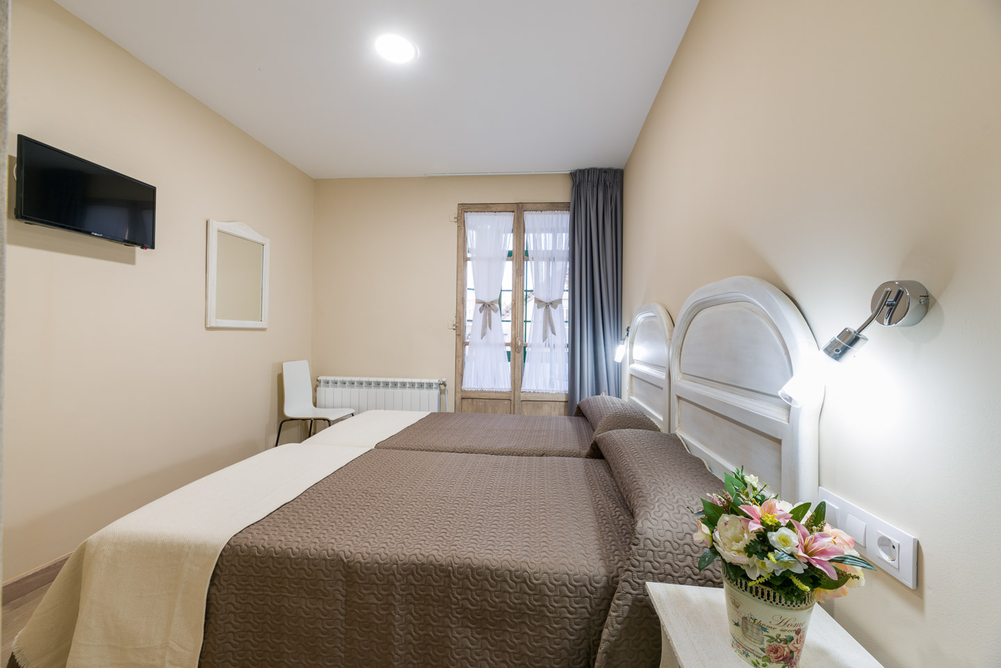 Pensión Luis photo 2