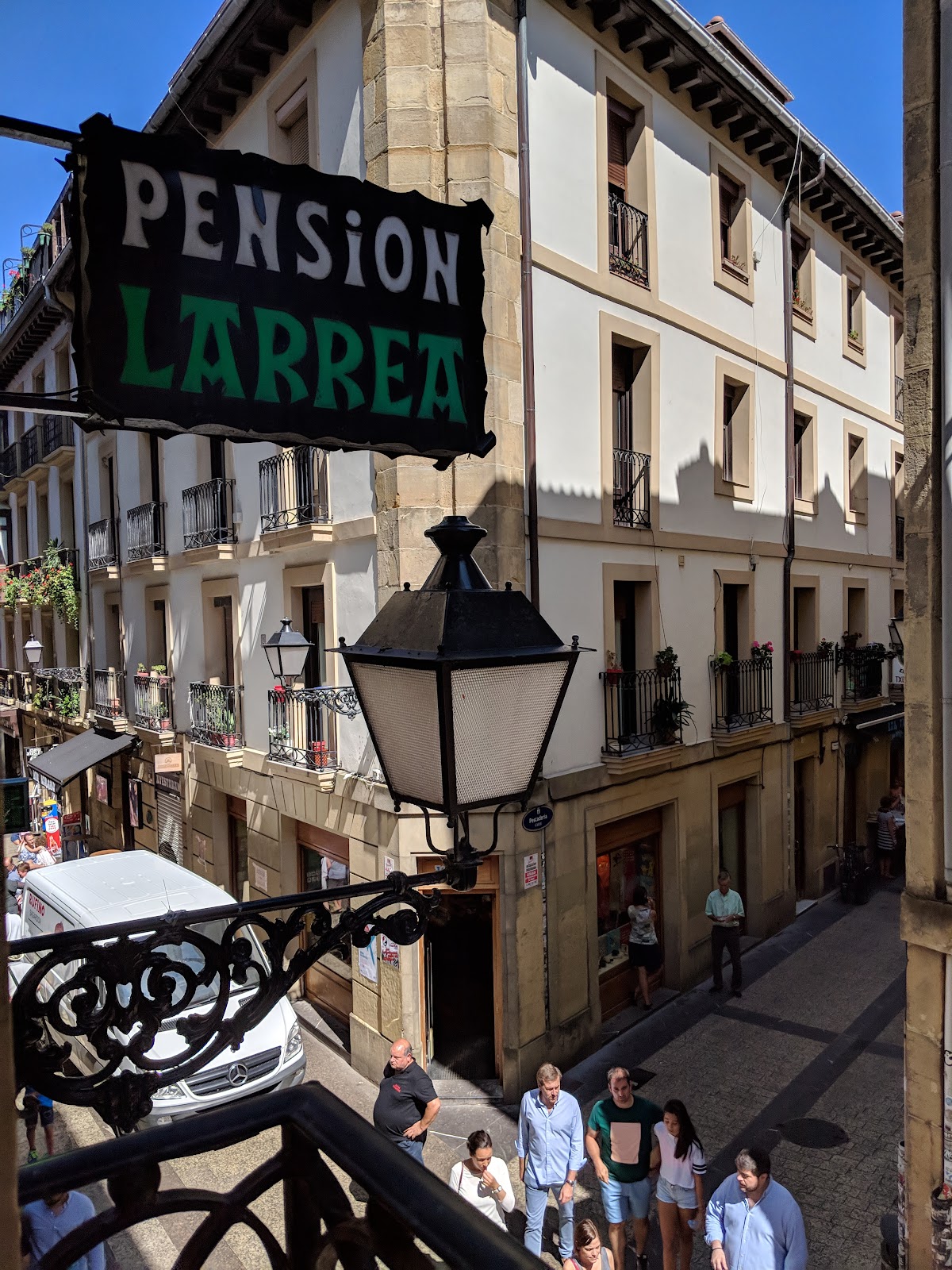 Larrea Pentsioa photo 9