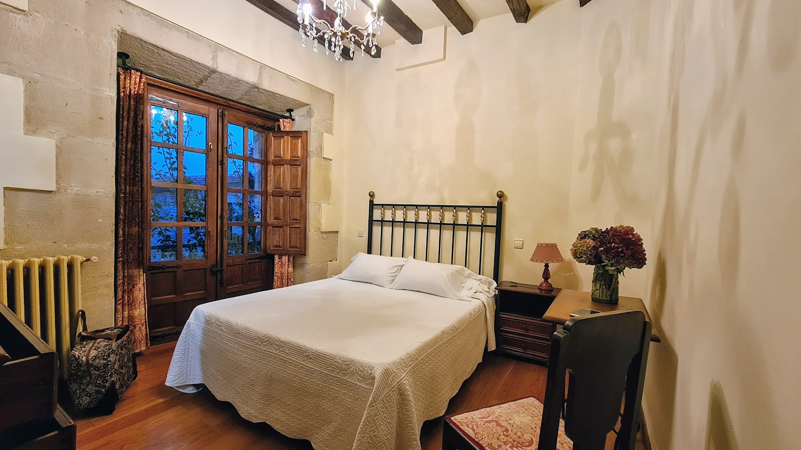 De Peredo Y Villa photo 2