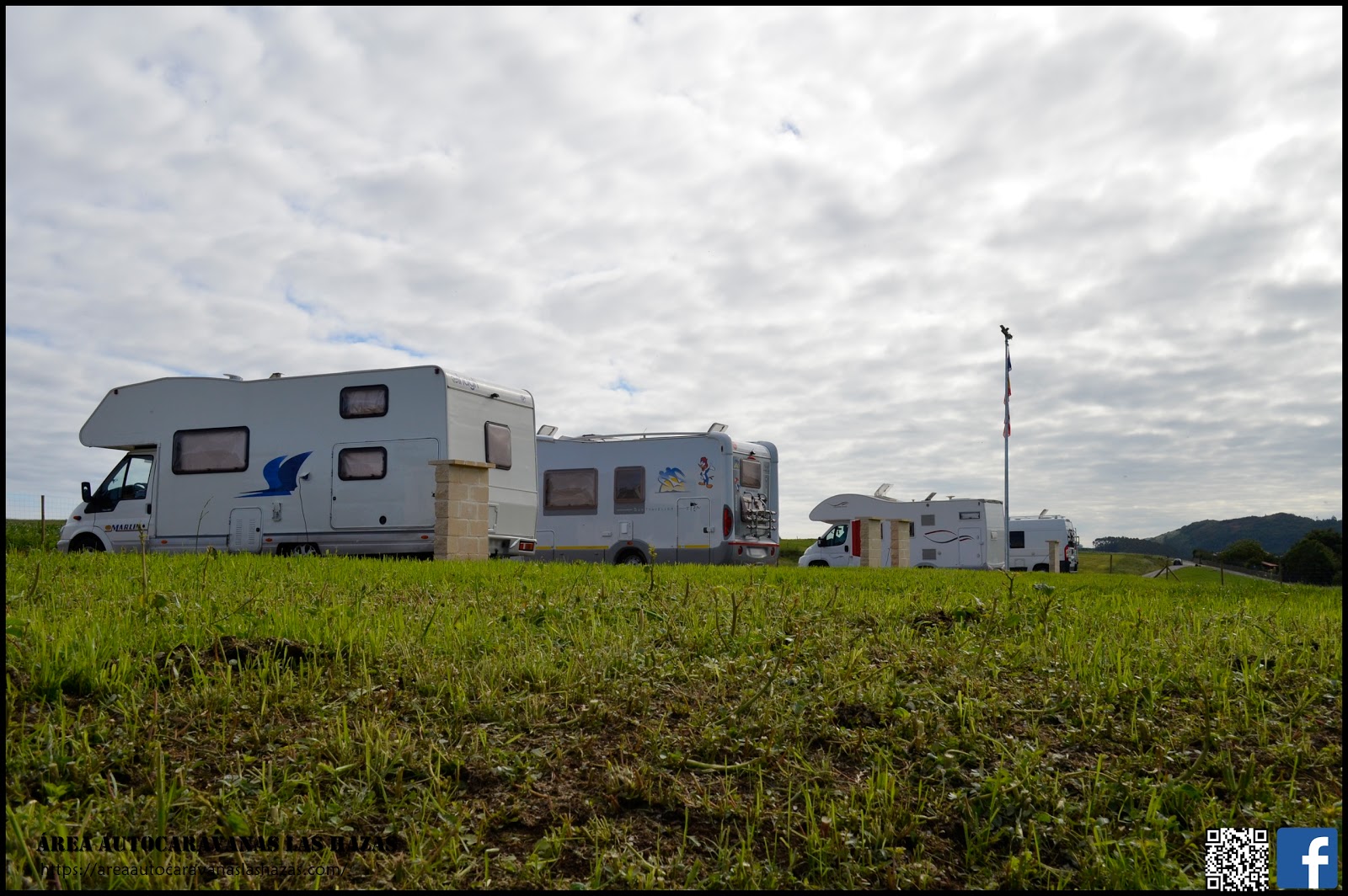 Motorhomes area Las Hazas photo 6