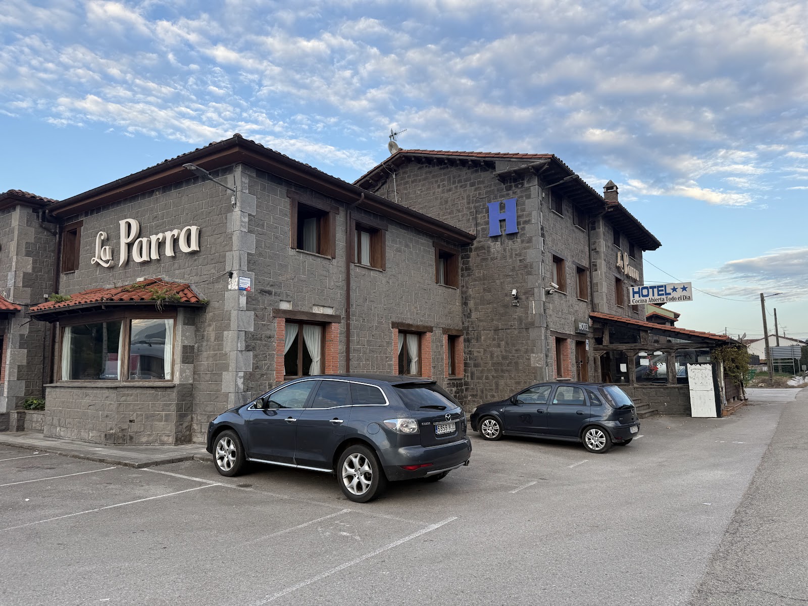 Hotel-Restaurante La Parra photo 4