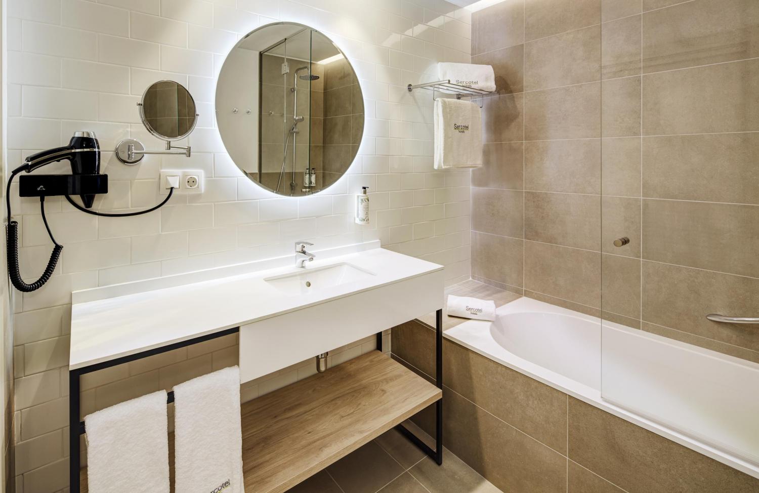 Sercotel Ayala photo 3