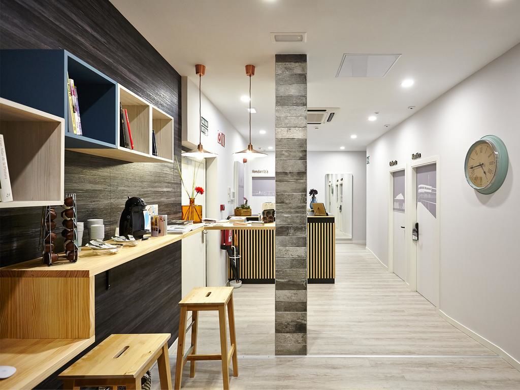 Pensión Peñaflorida photo 4