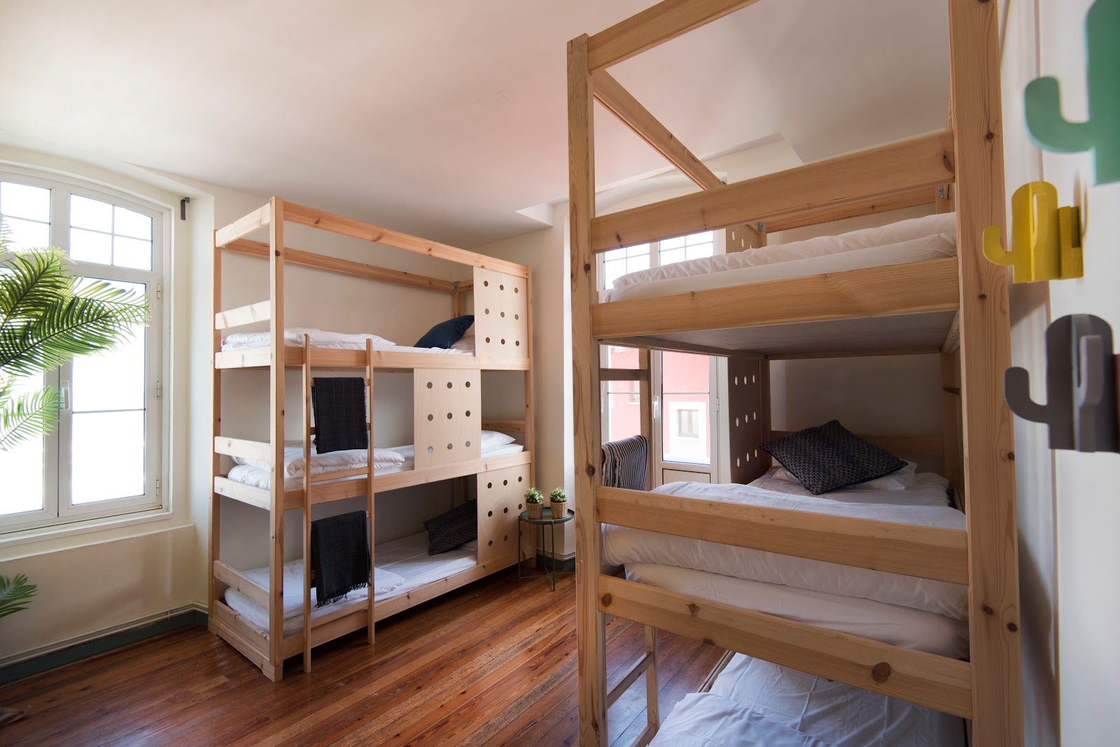 Youth Hostel - Roberto Frassinelli photo 2