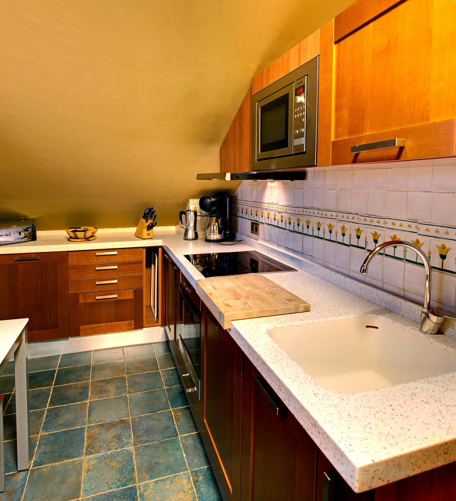 Cueto Mazuga photo 7