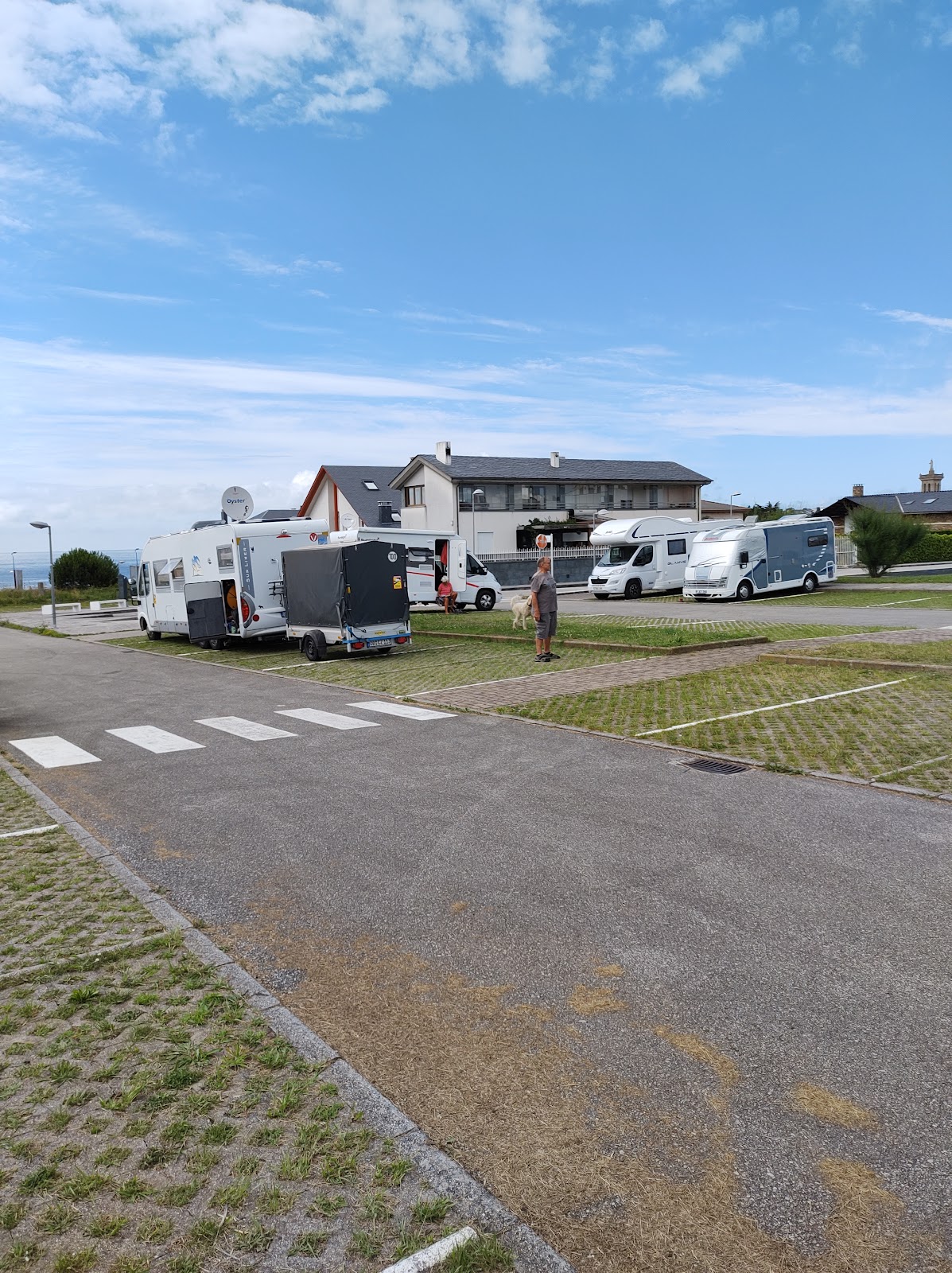 Area de Autocaravanas Tapia de Casarego photo 3