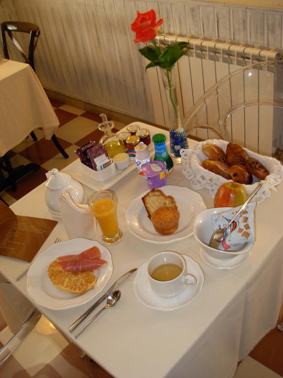 Hotel El Jardín de Eugenia photo 9