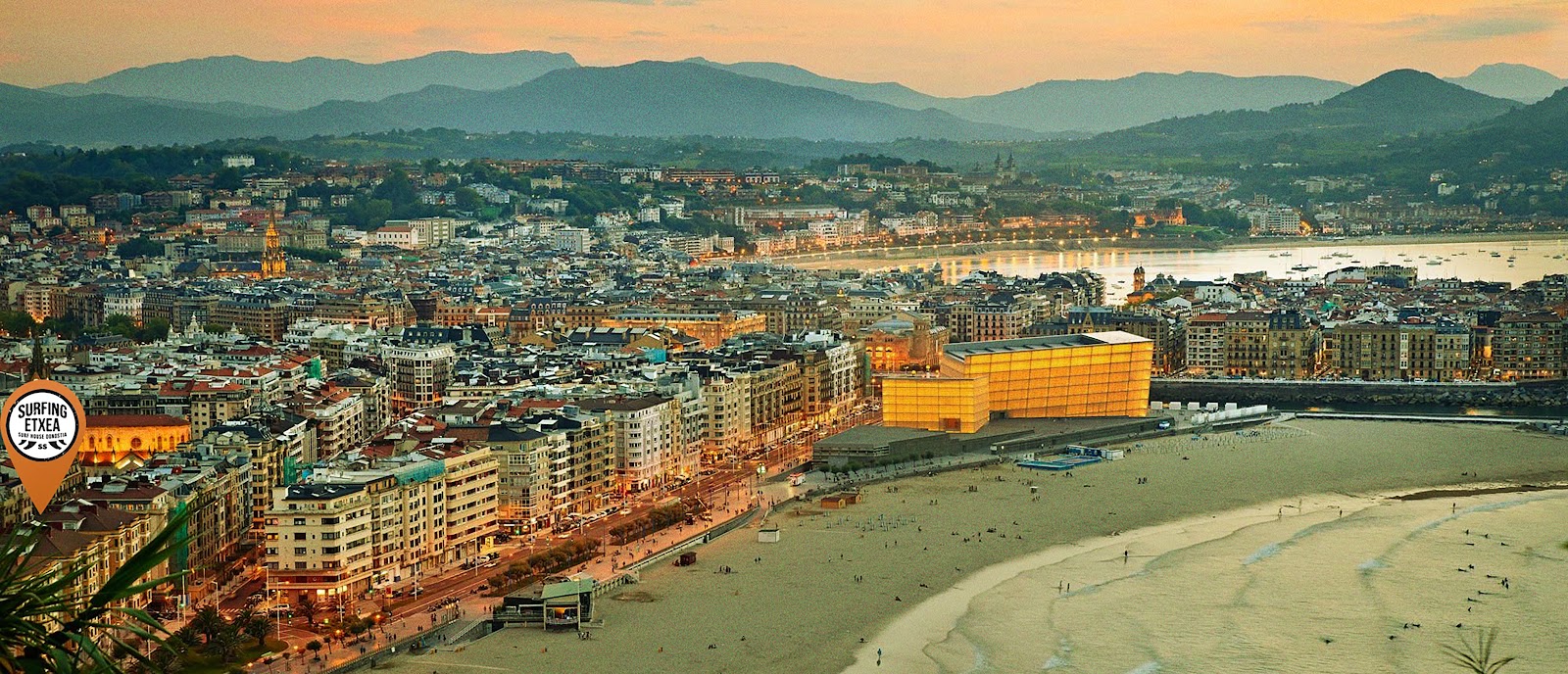 SURFING ETXEA Surf Hostel San Sebastián