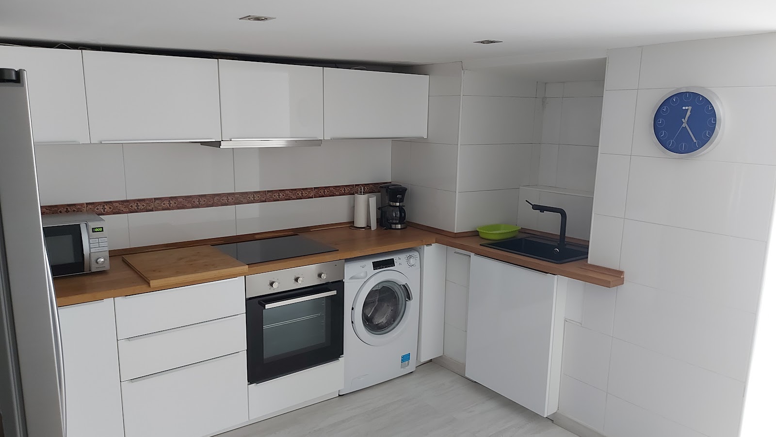 Castro Sun And Beach