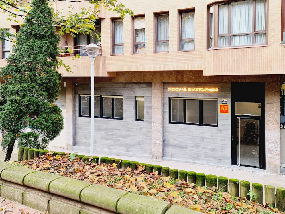 Bilbao Rooms & Kitchen Irala