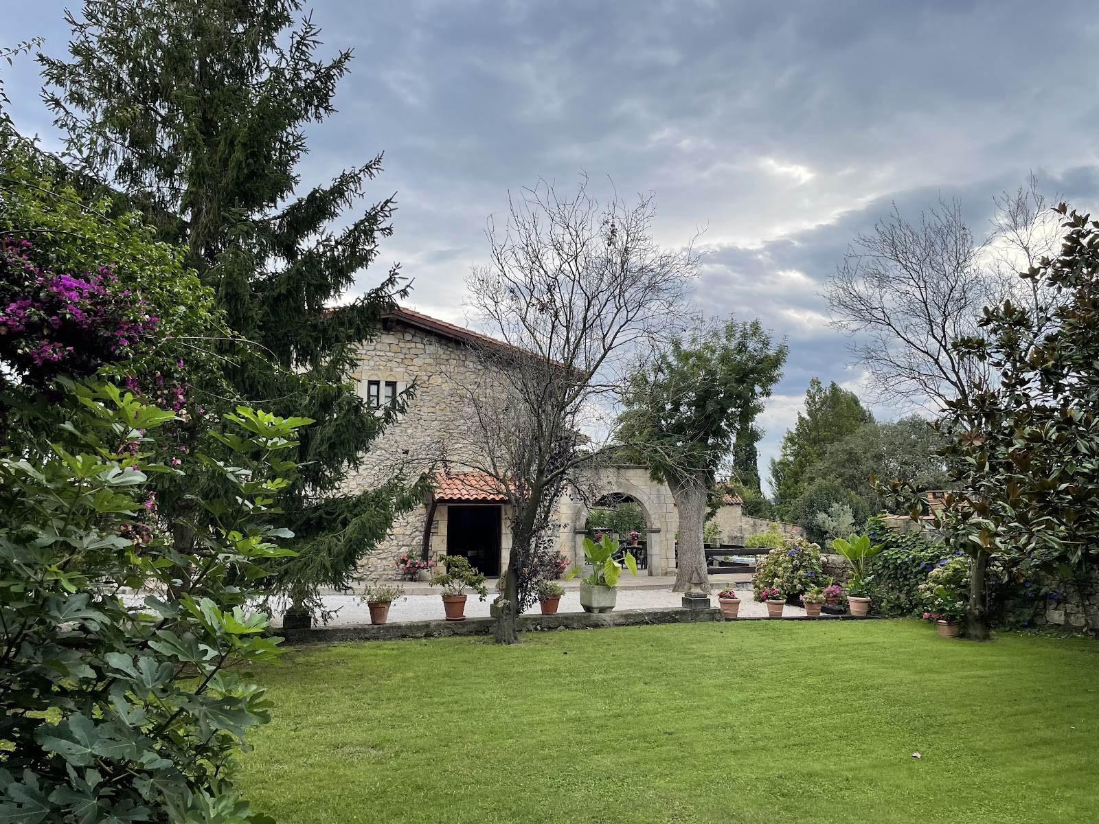 De Peredo Y Villa photo 10