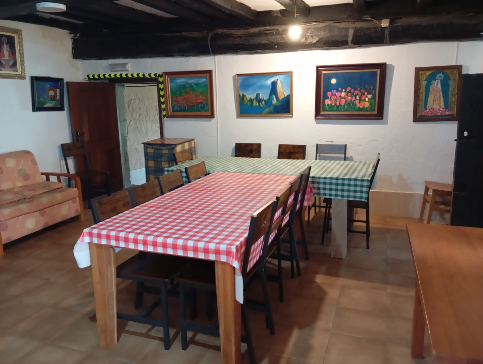 Albergue Casa Rectoral de Pria photo 9