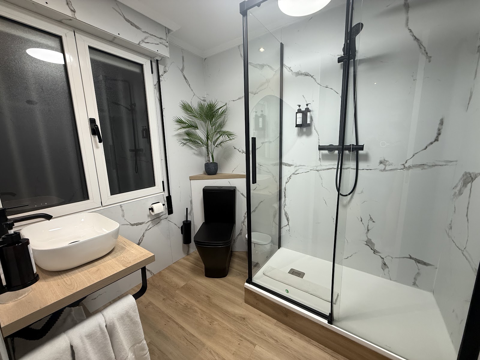 Hostal Plaza photo 3