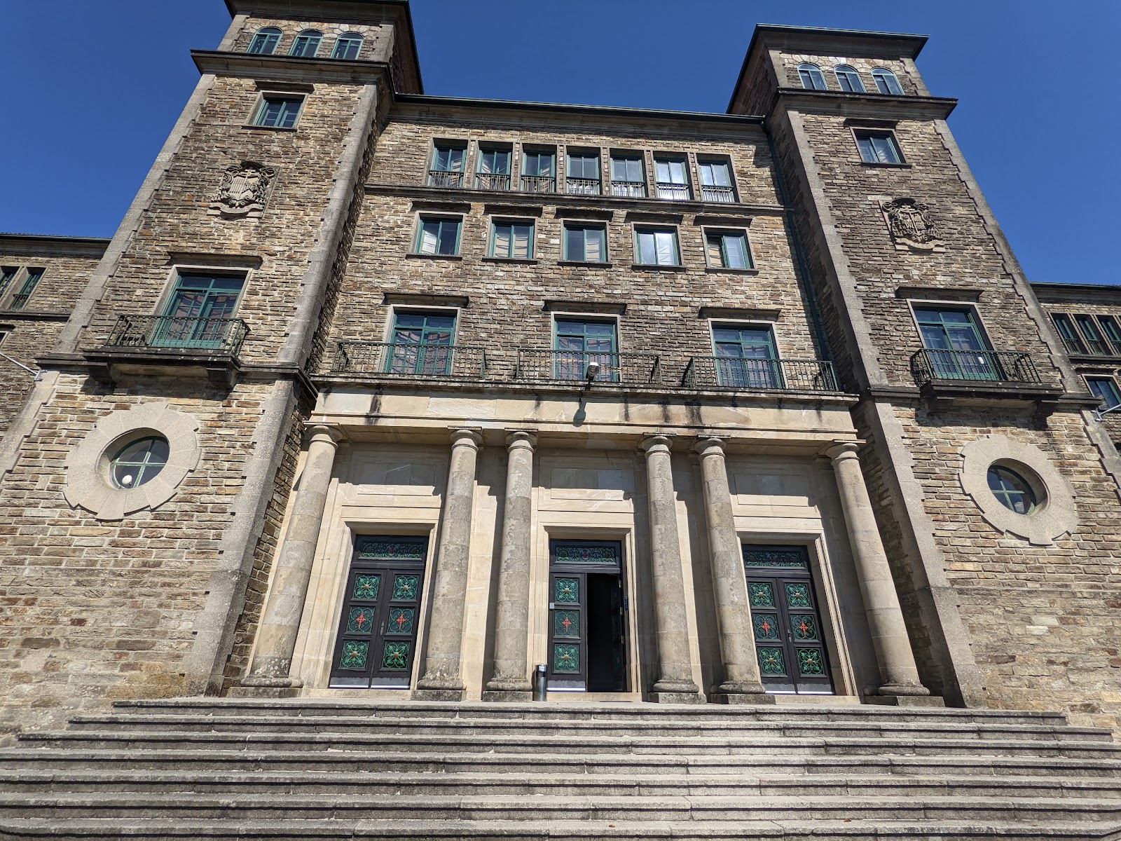 Albergue Seminario Menor