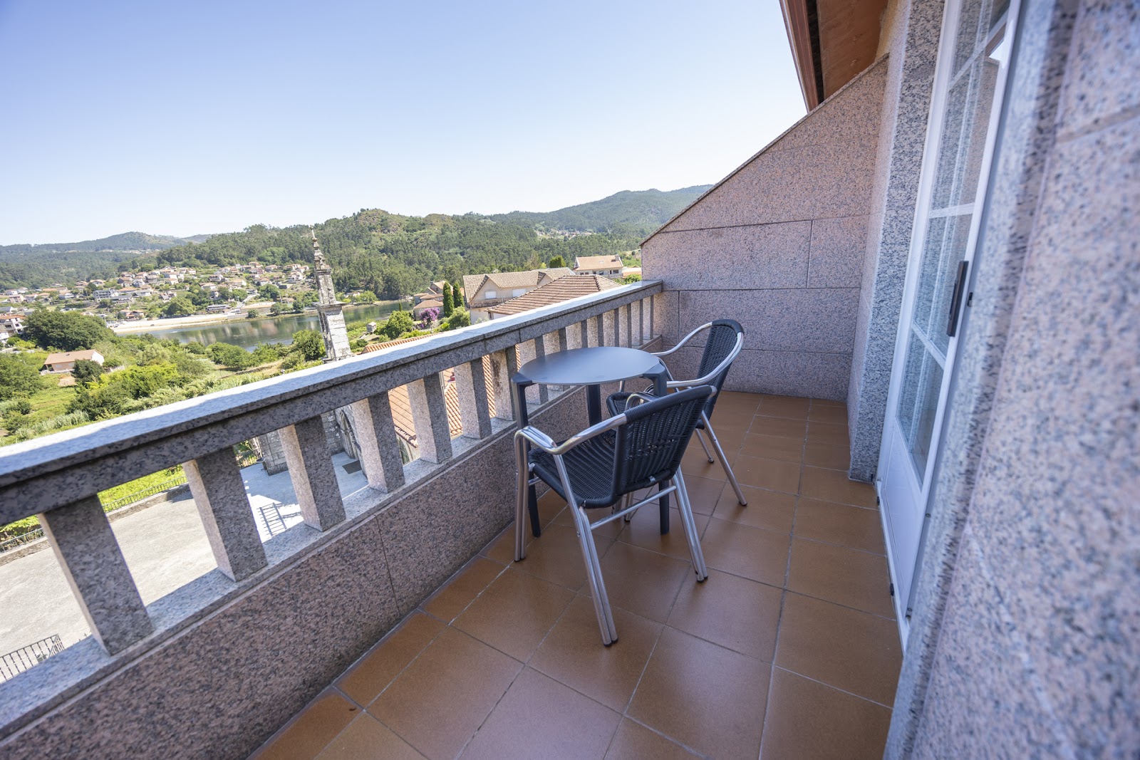 Hotel Restaurante Isape 2nd photo 8