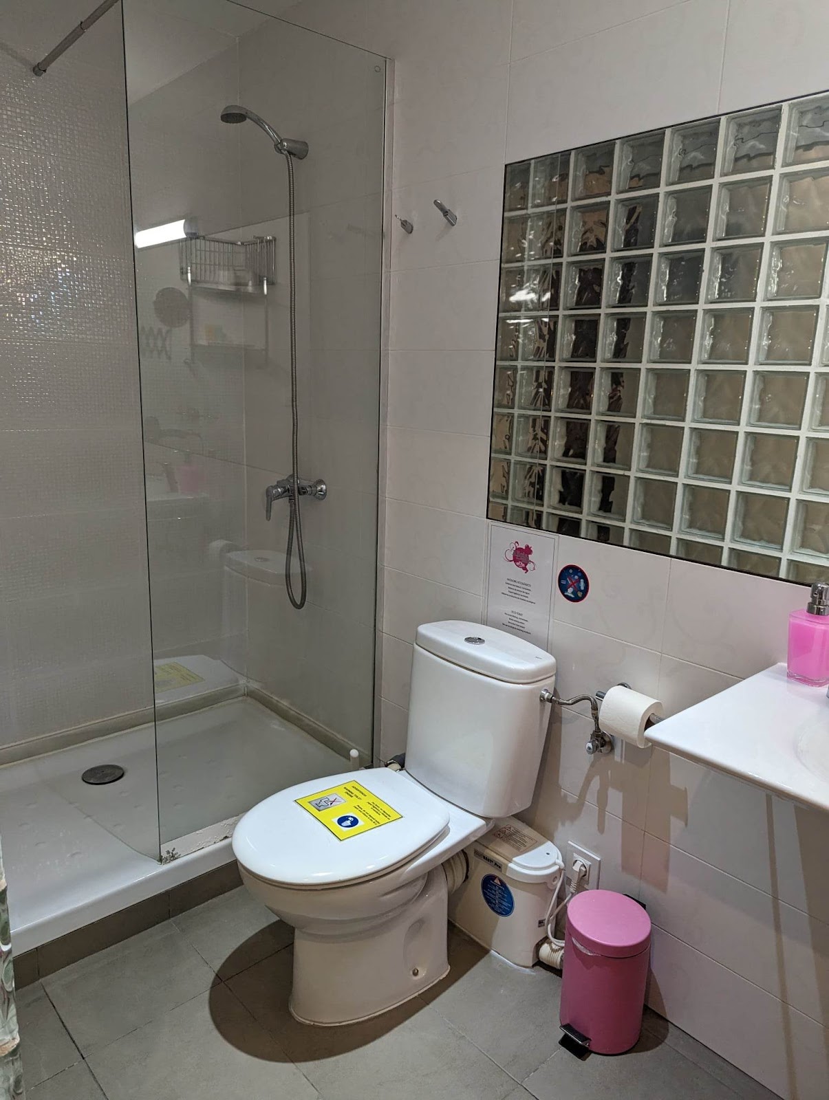 AliciaZzz Bed And Breakfast Bilbao photo 8