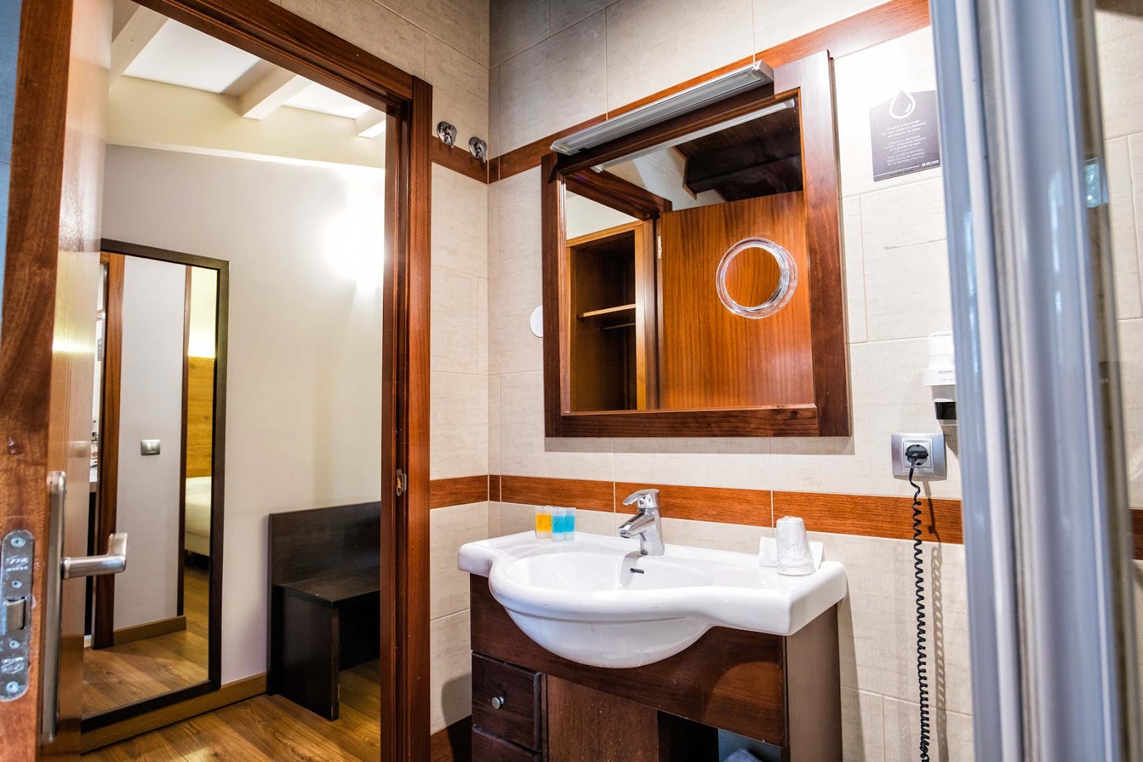 Hotel Alda Bonaval photo 3