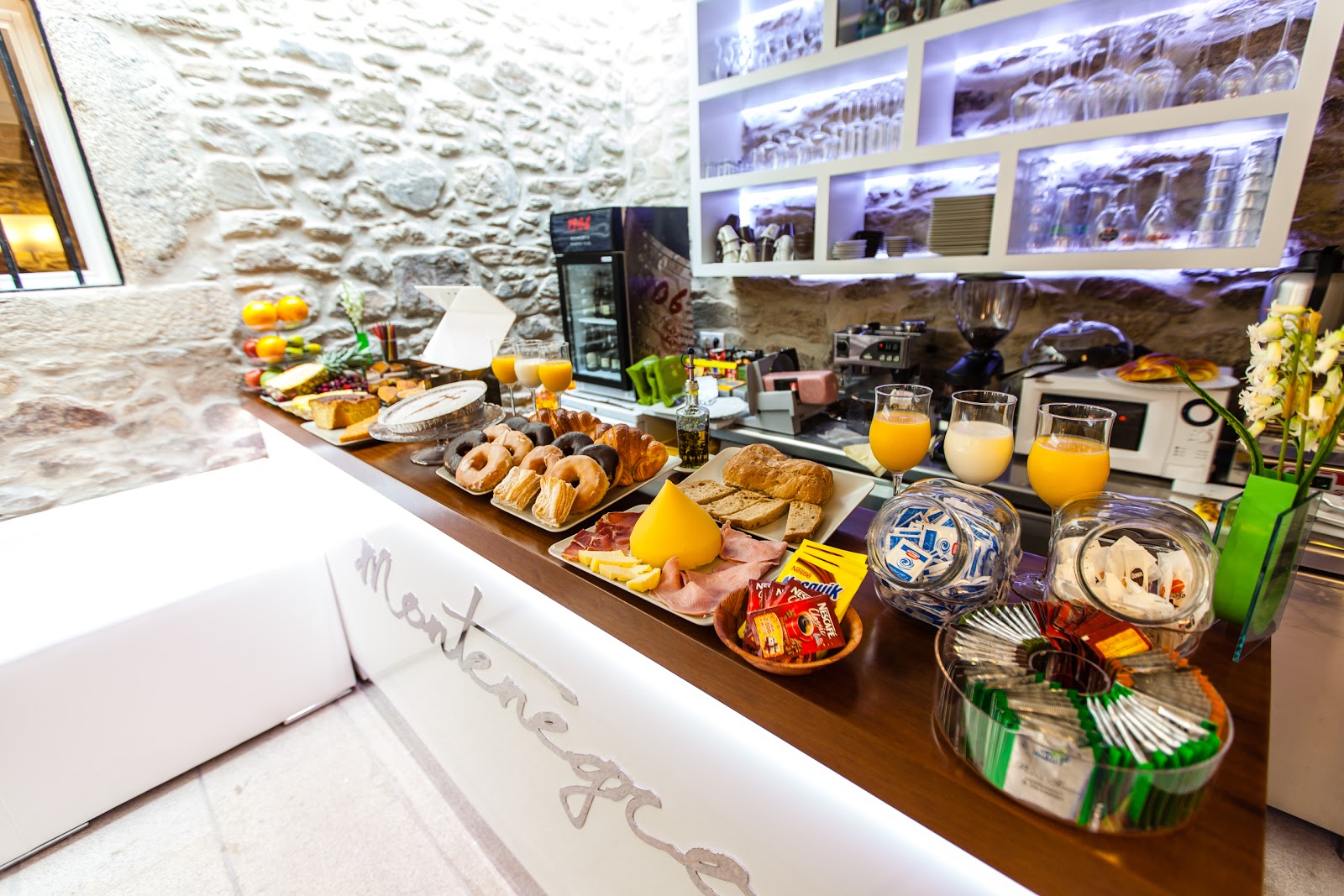 Hotel Montenegro Compostela photo 6