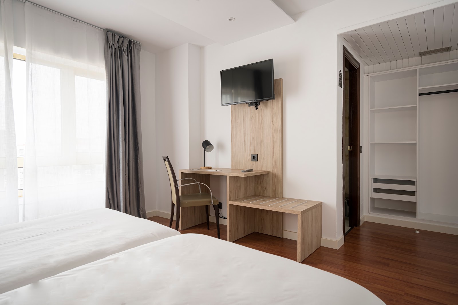 Hotel Alda Centro Xixón photo 9