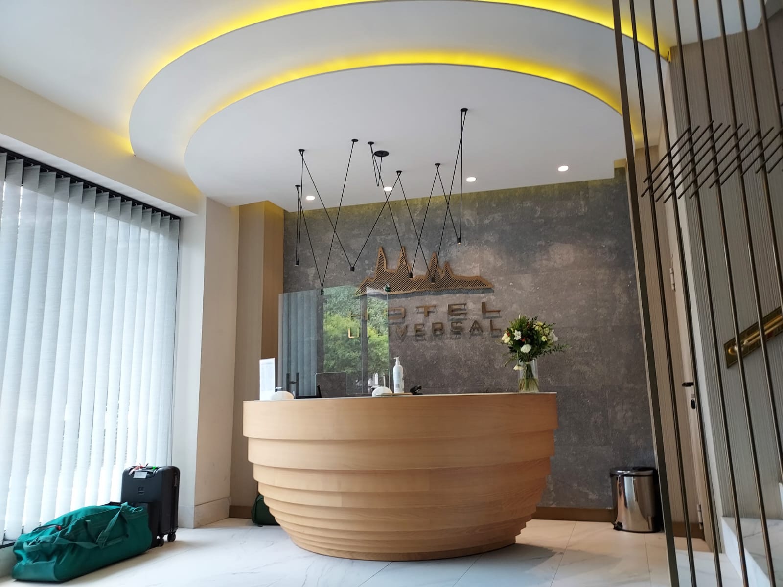 Hotel Universal photo 8