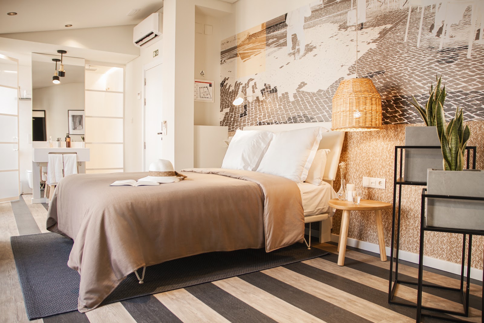 Hotel Bilbao Jardines photo 2