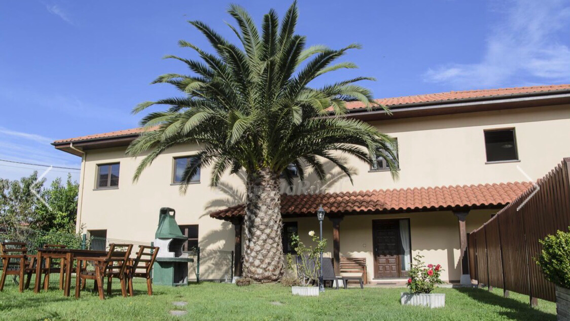 Apartamentos Rurales El Acebo