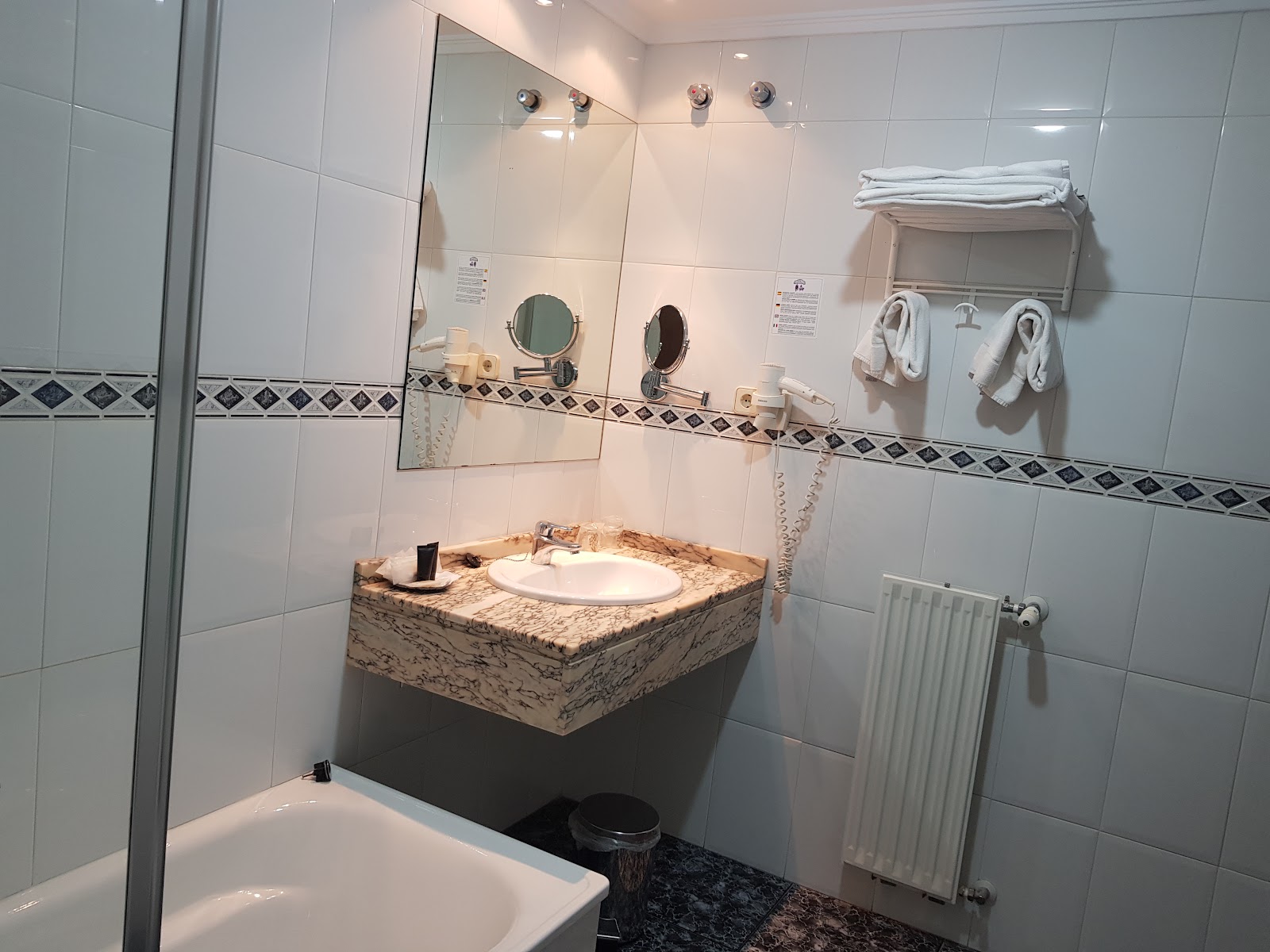 Hotel Asturias photo 3