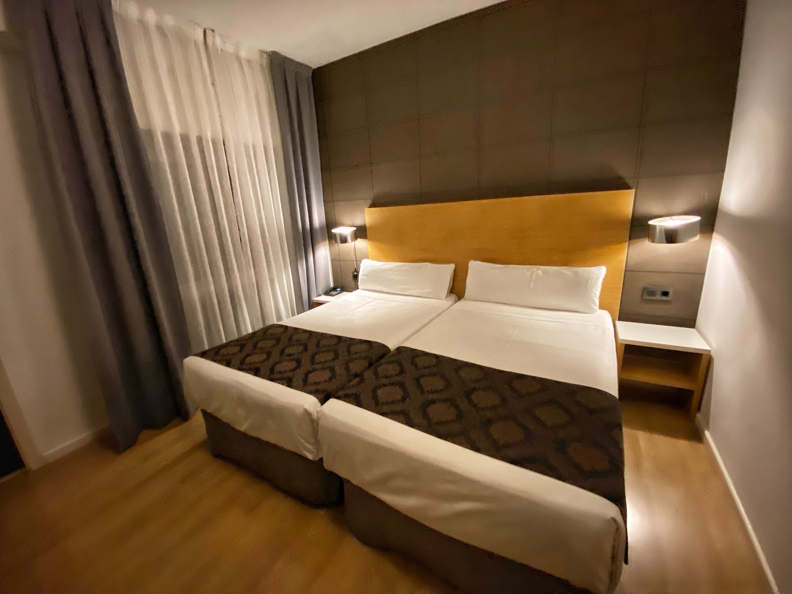 Hotel Universal photo 3