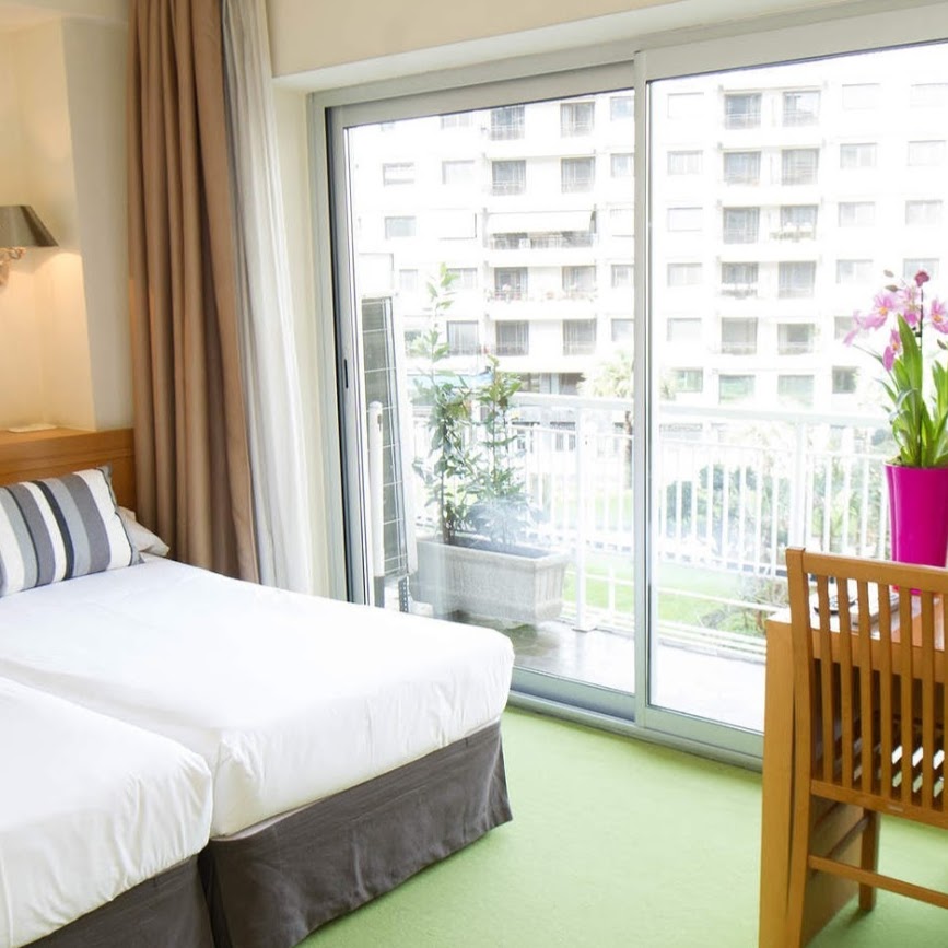 Zaragoza Plaza photo 5