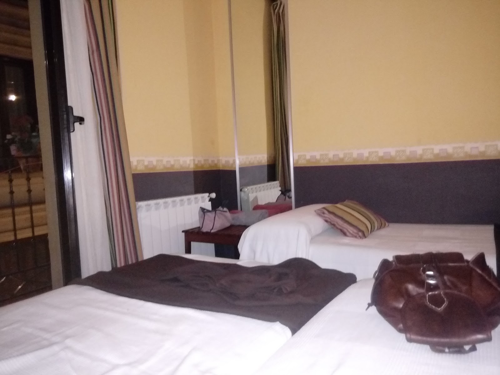 Pension Aries, San Sebastian photo 5