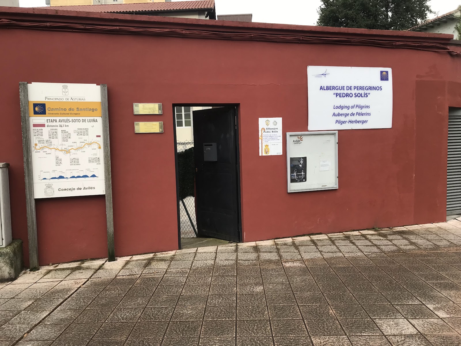 Public Pilgrims' Hostel in Avilés photo 9