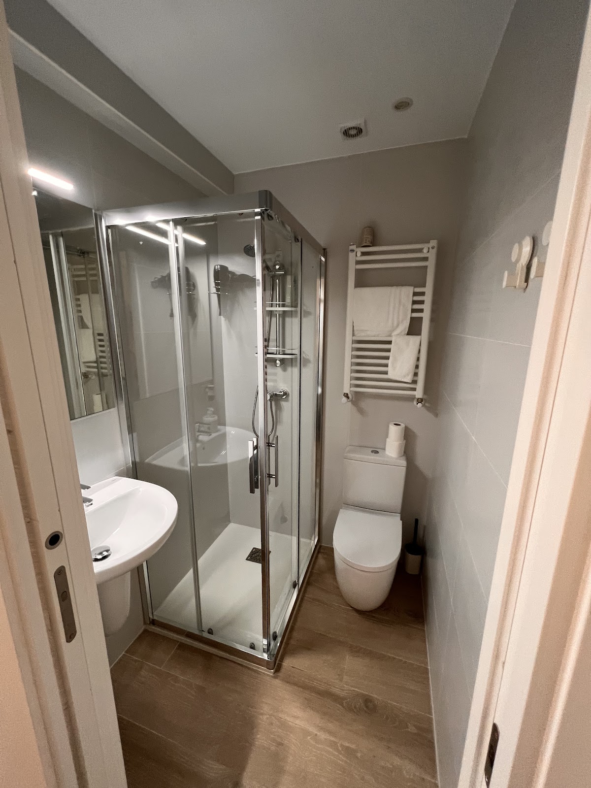 Beach Break Guesthouse photo 3