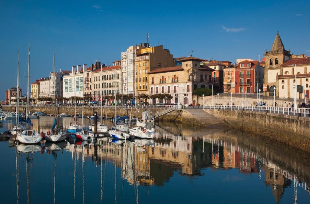 Tierra Encantada photo 4