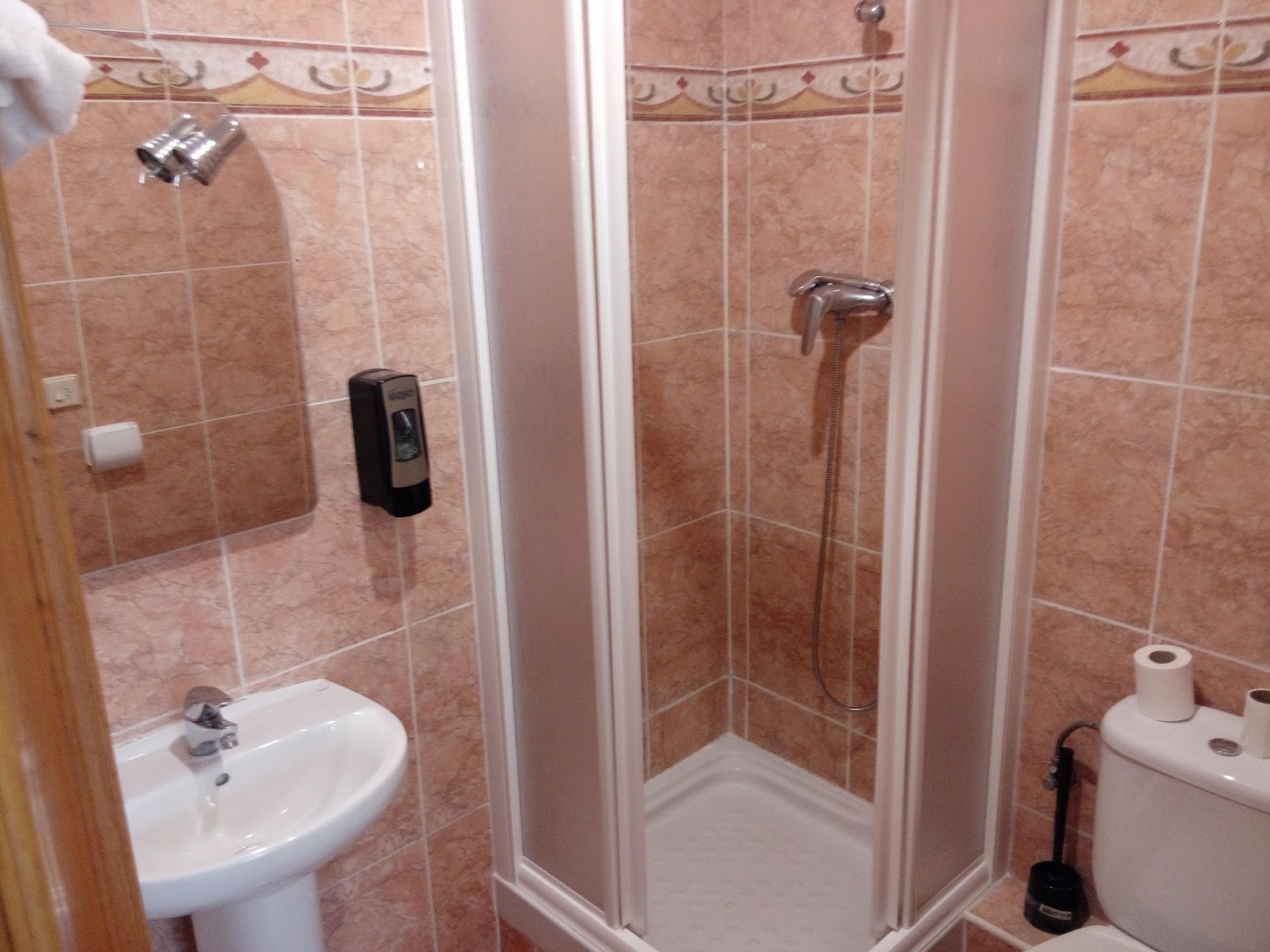 Pensión Bowling photo 3