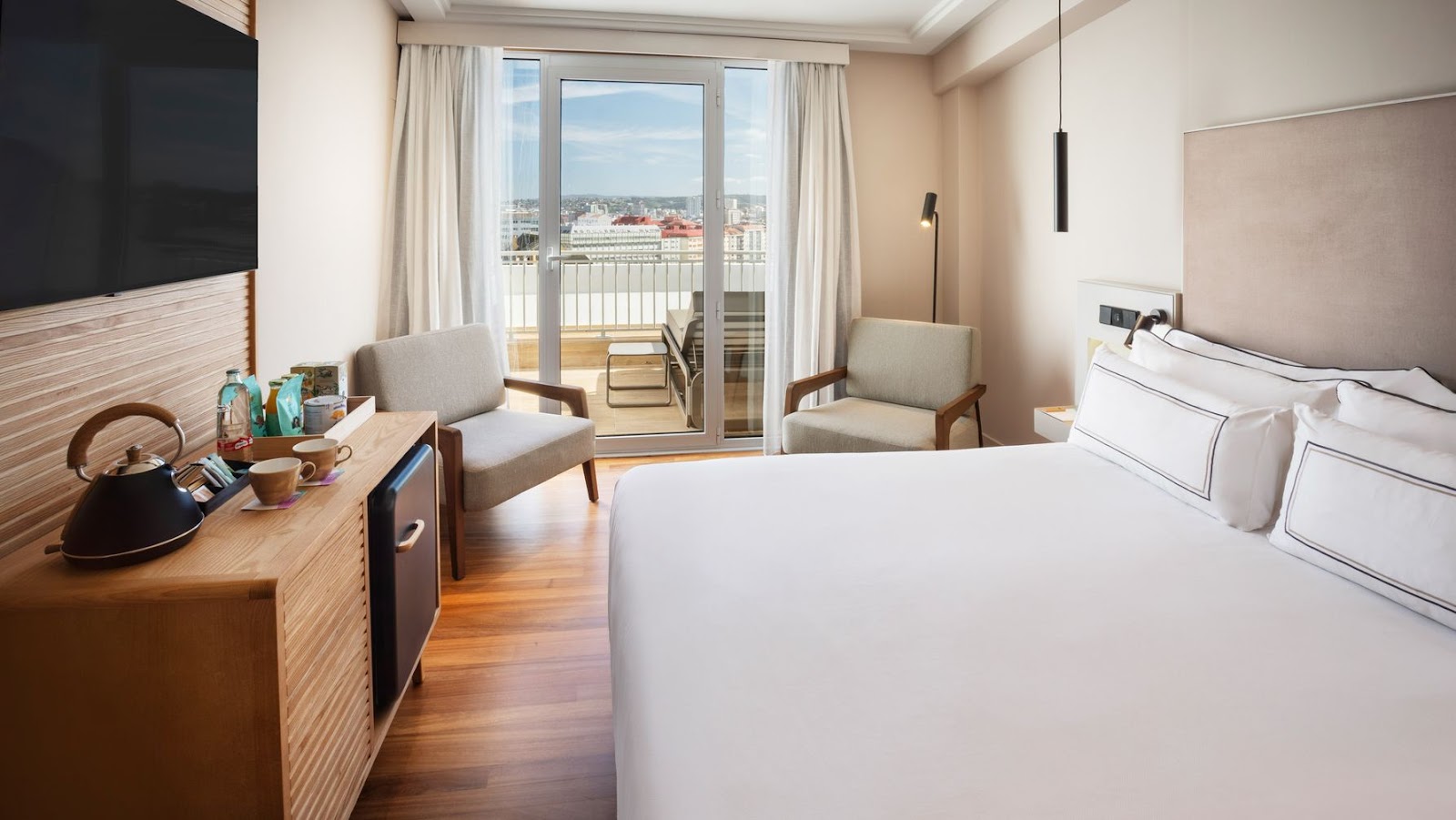 Meliá Maria Pita photo 2, hotel accommodation in A Coruña on the Camino Inglés