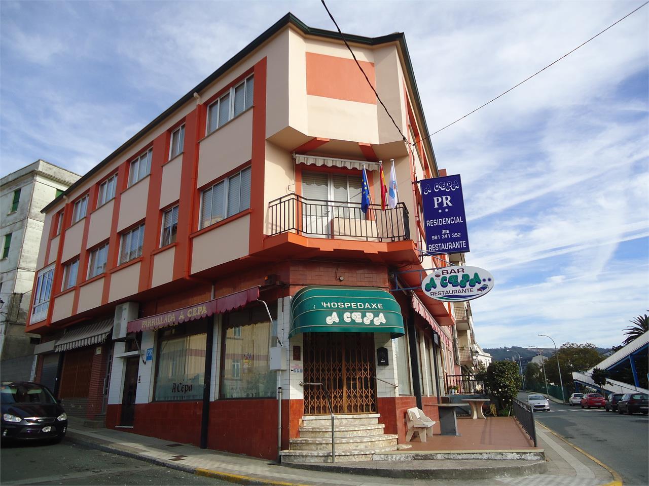 Pensión Residencia A Cepa, pension accommodation in Fene on the Camino Inglés