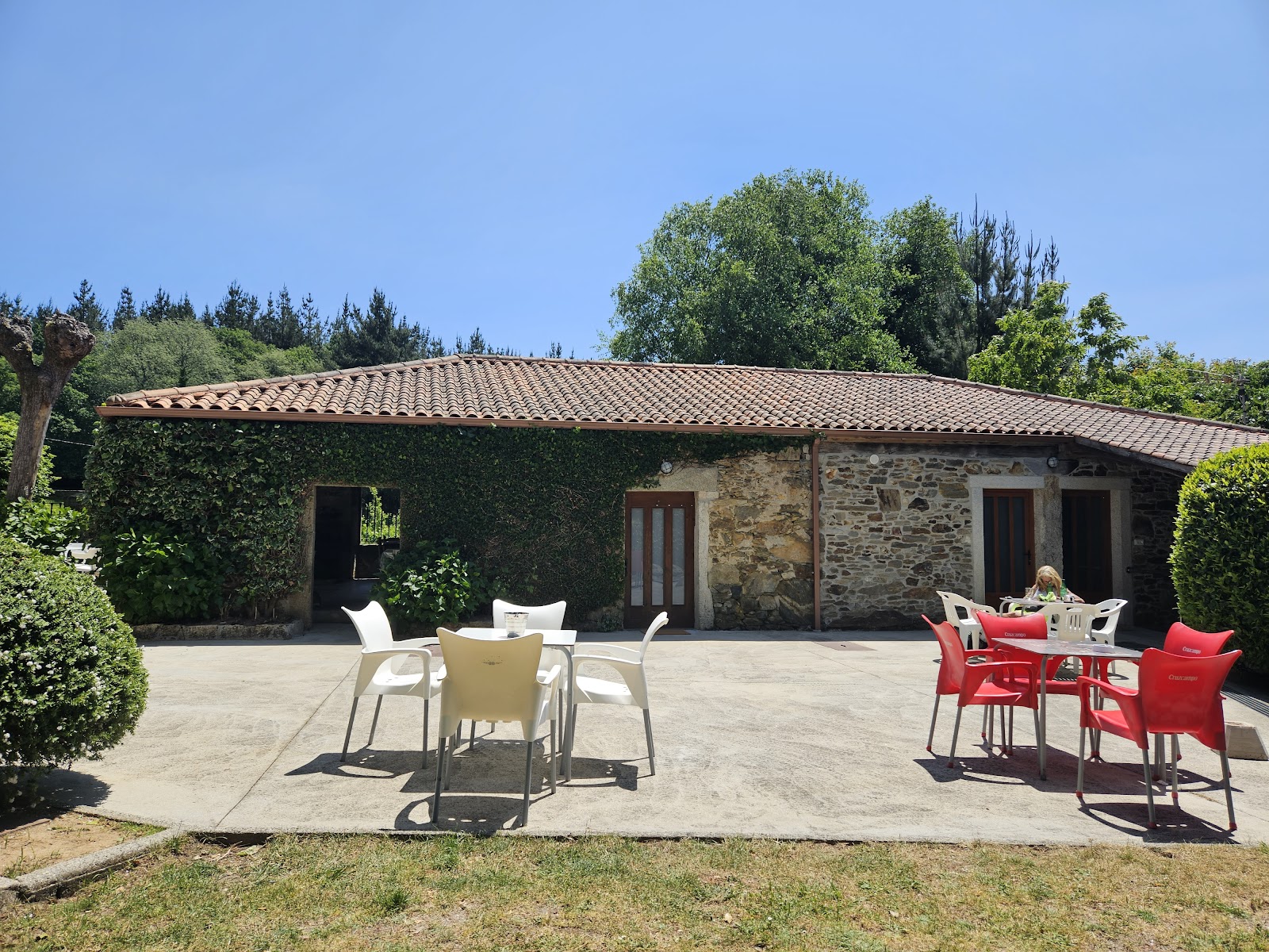 Casa da Ponte, guesthouse accommodation in Ferreira on the Camino Primitivo