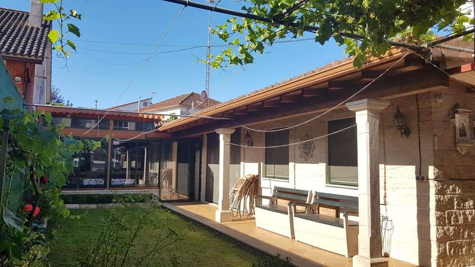 Albergue Ultreia et Suseia. Fogar da Chisca, albergue accommodation in Sigüeiro on the Camino Inglés