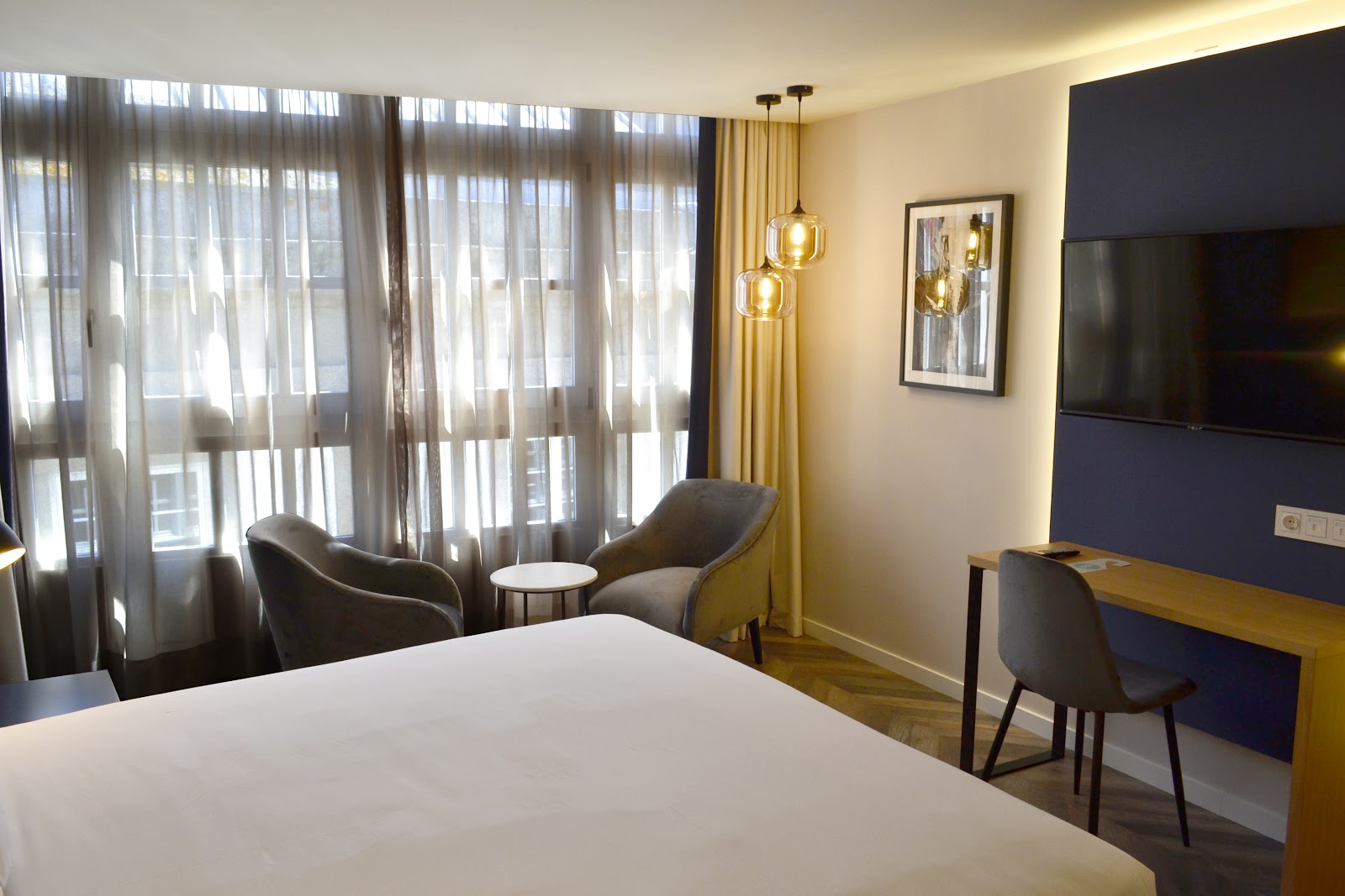 Hotel Alda Galería photo 2, hotel accommodation in A Coruña on the Camino Inglés