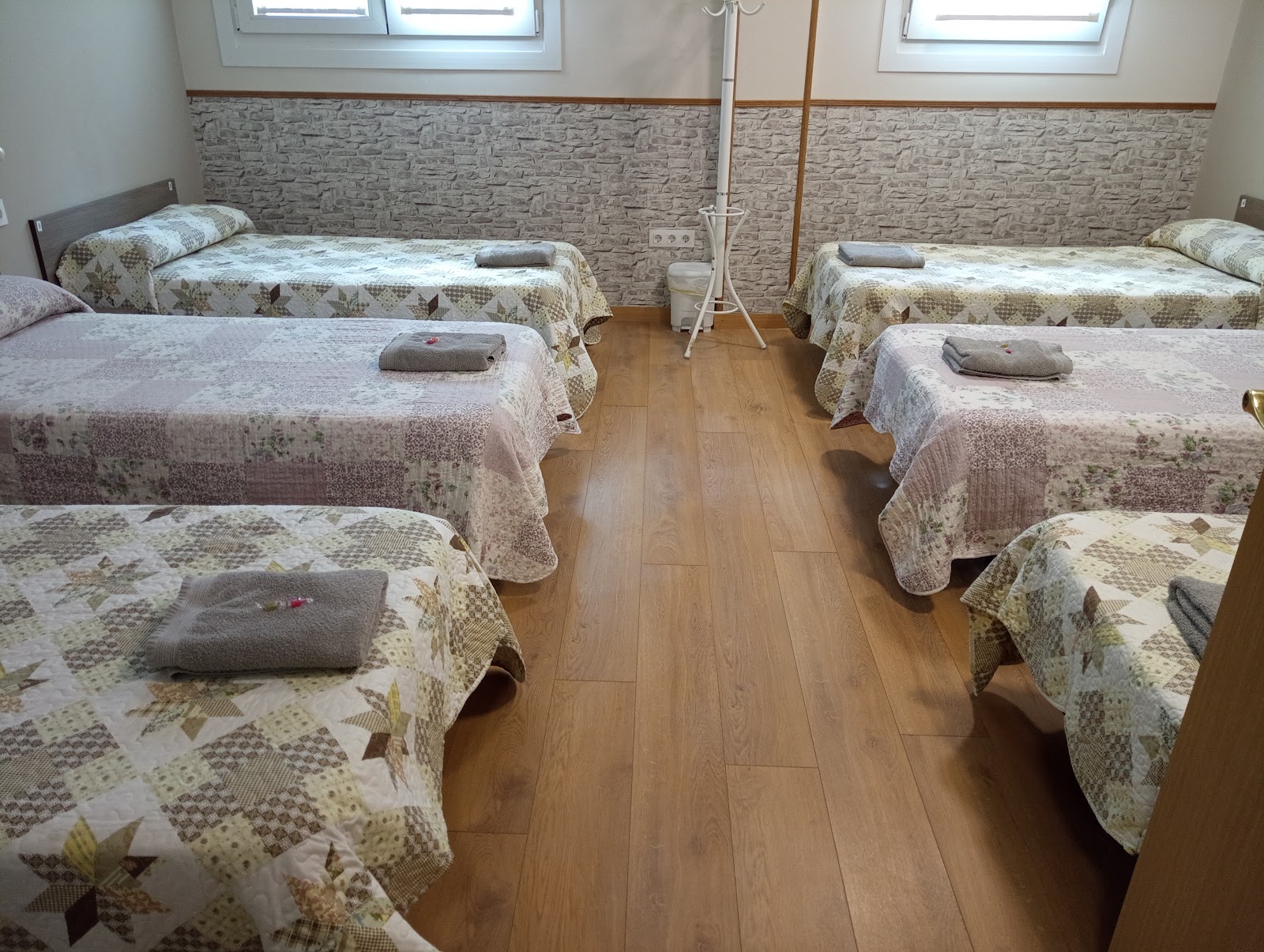 Camiño Real Hostel photo 2, albergue accommodation in Sigüeiro on the Camino Inglés