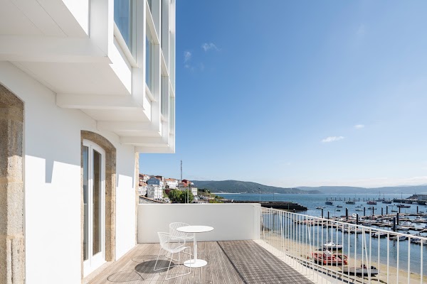 PORTO REAL HOTEL, hotel accommodation in Fisterra on the Camino Finisterre