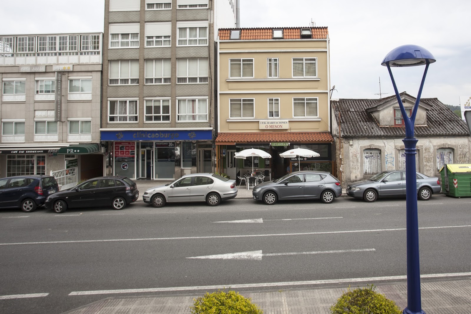 Hostal El Mesón, hotel accommodation in O Burgo on the Camino Inglés