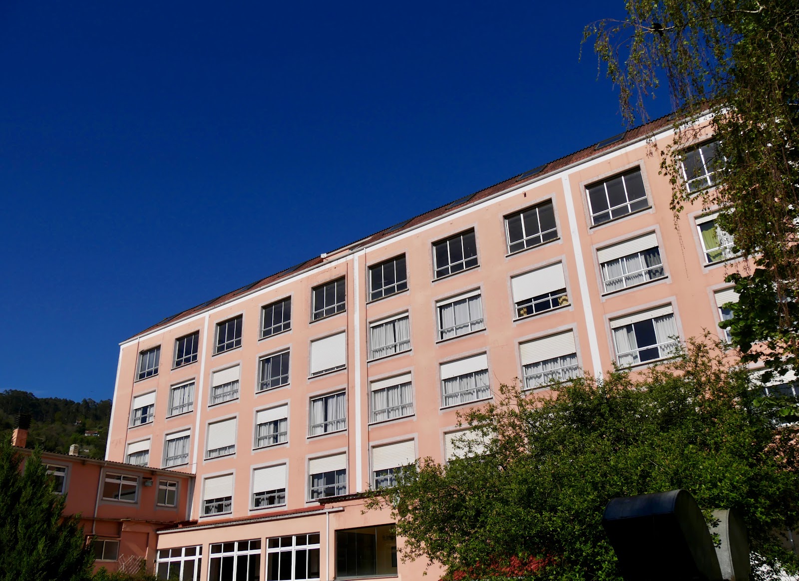 Hotel Eumesa, hotel accommodation in Pontedeume on the Camino Inglés