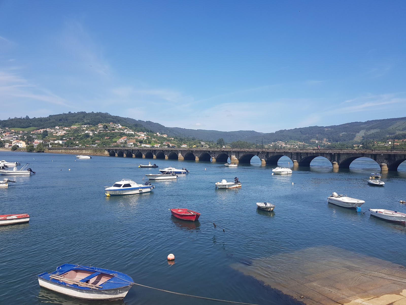 Albergue de peregrinos de Pontedeume, albergue accommodation in Pontedeume on the Camino Inglés