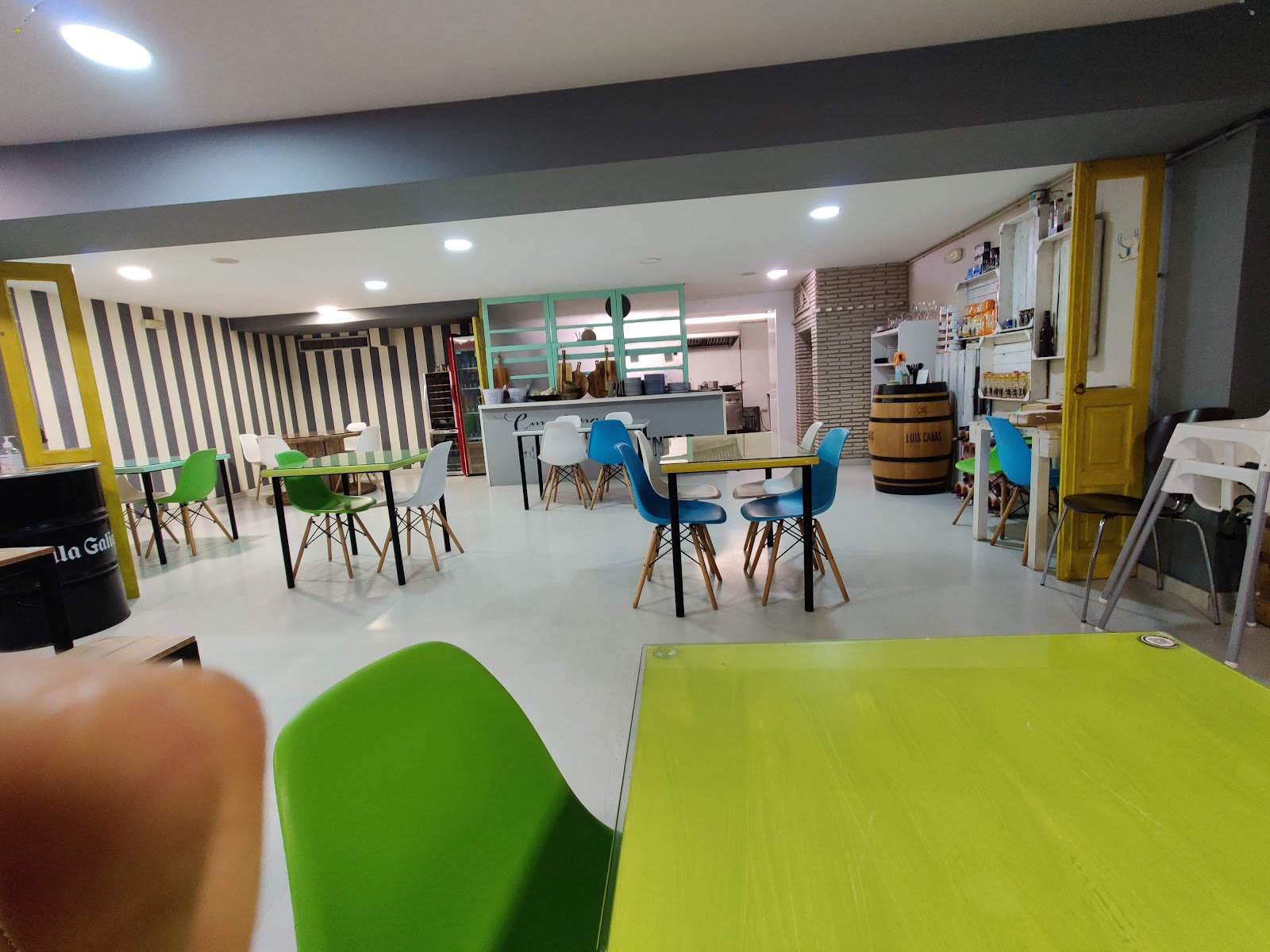 Restaurante La Mesa Del Cocinero, albergue accommodation in Lugo on the Camino Primitivo