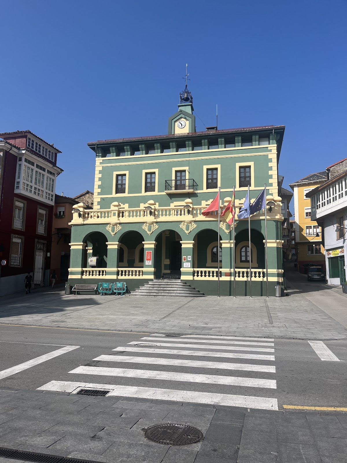 Albergue de Peregrinos Palacio de Meras, albergue accommodation in Tineo on the Camino Primitivo