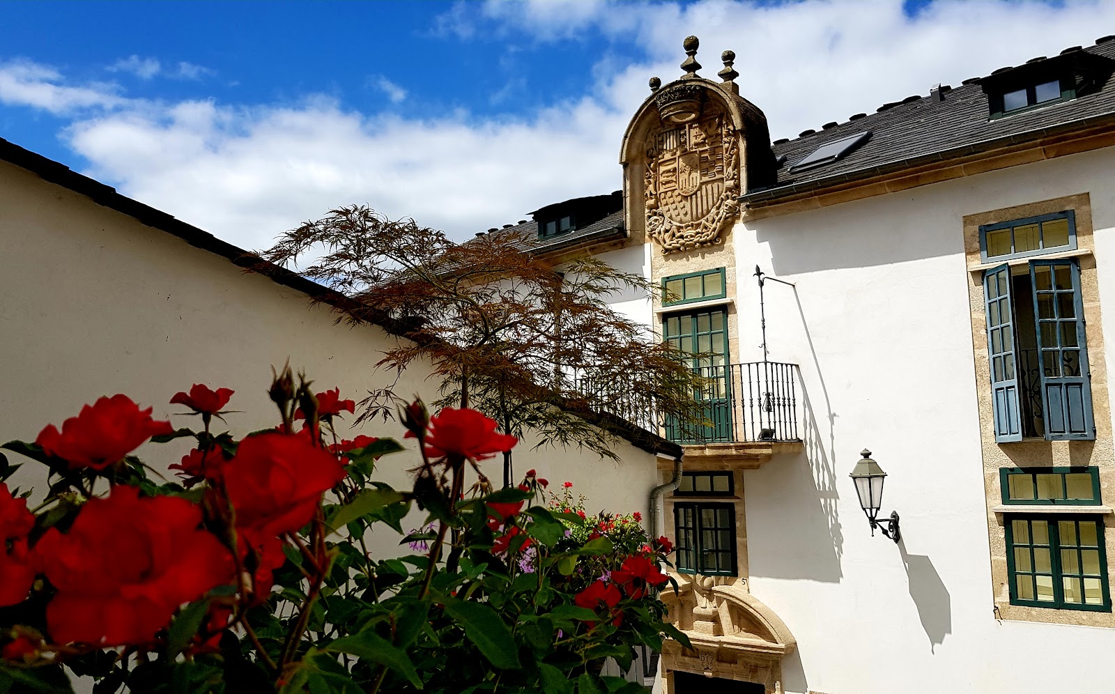 Hotel Monumento Pazo de Orbán e Sangro, hotel accommodation in Lugo on the Camino Primitivo