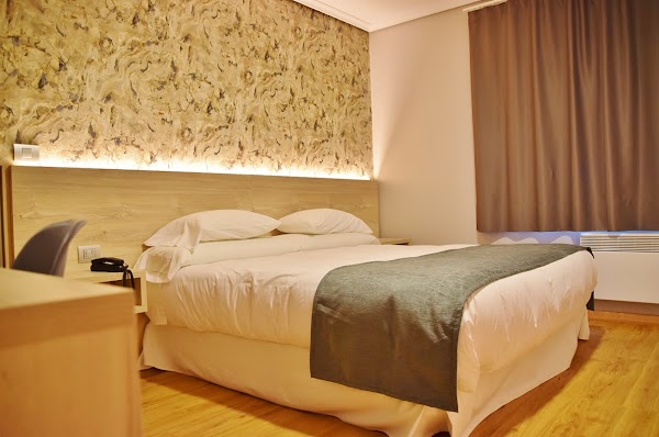 Hotel La Marina Cee - Restaurante Gastronómico photo 2, hotel accommodation in Cee on the Camino Finisterre