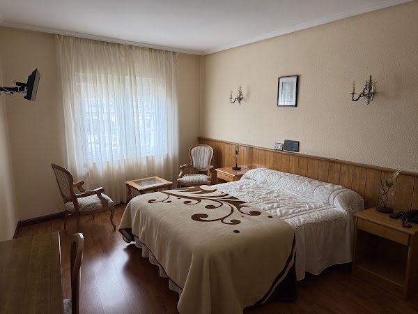 Hotel Larry photo 2, hotel accommodation in Cee on the Camino Finisterre
